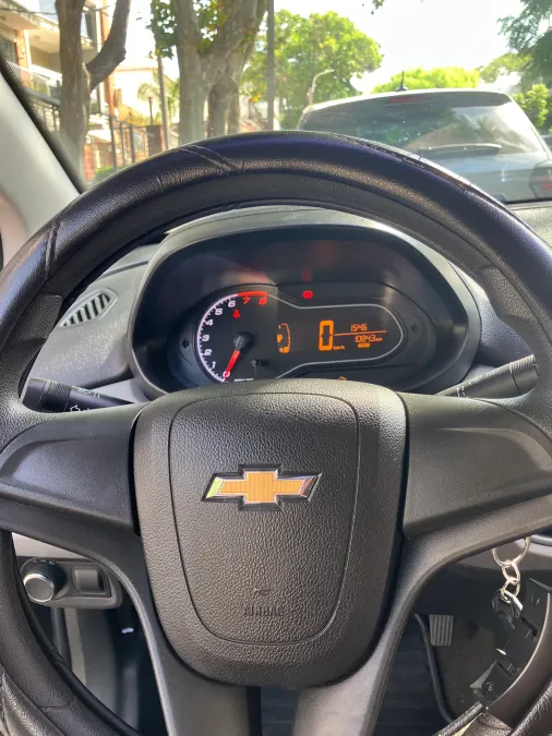 Chevrolet Onix 2019 — foto 4