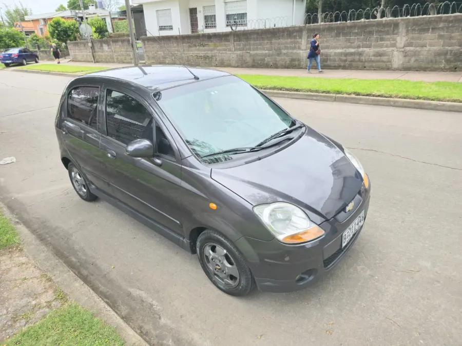 Chevrolet Spark 2015 — foto 3