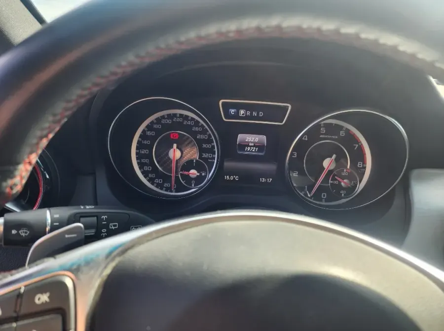 Mercedes-Benz GLA-Class 2016 — foto 6