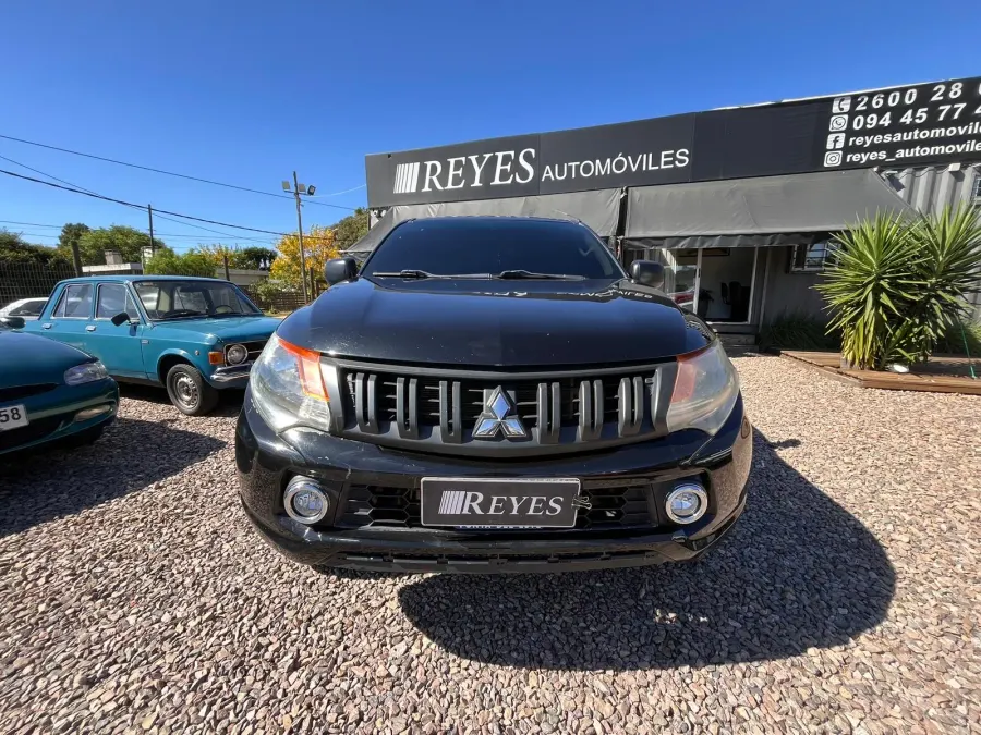 Mitsubishi L200 2016 — foto 5