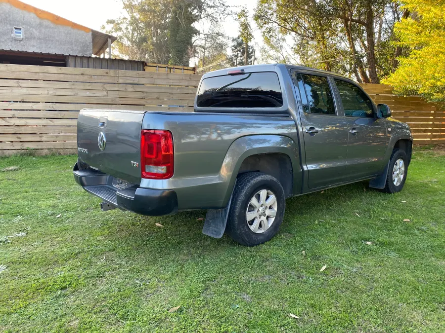 Volkswagen Amarok 2013 — foto 2