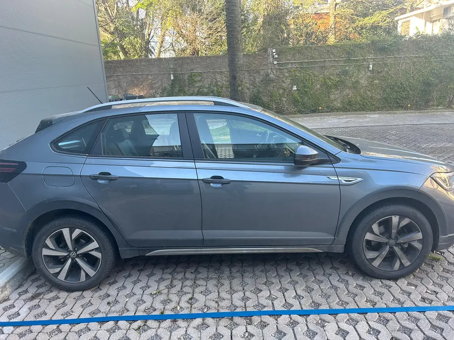 Volkswagen Nivus 2023 para alquilar