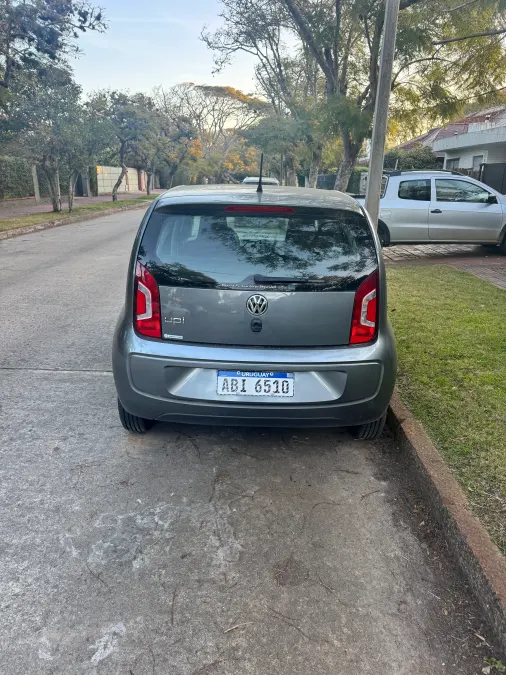 Volkswagen up! 2017 — foto 6