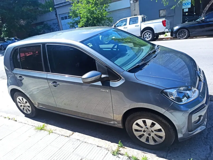 Volkswagen up! 2018 — foto 2