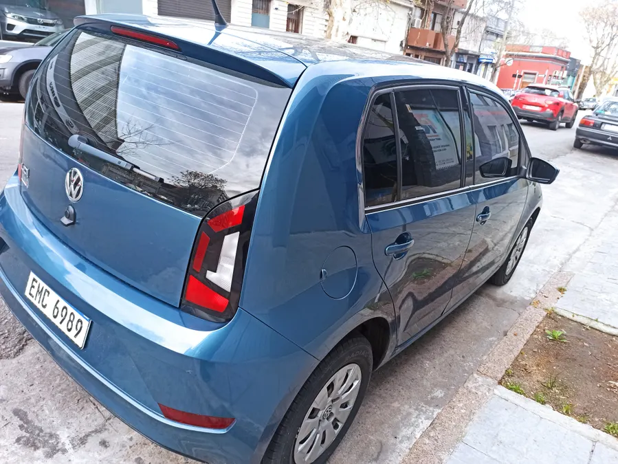 Volkswagen up! 2019 — foto 4